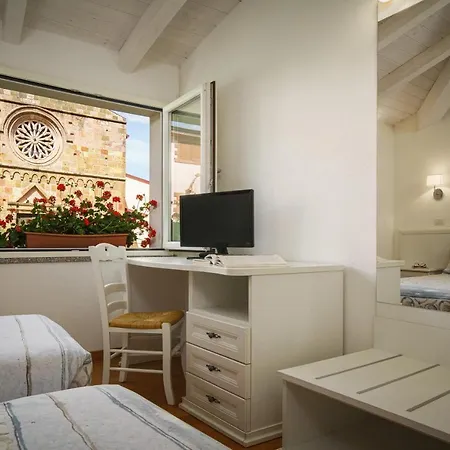 Armony Bono Bed & Breakfast