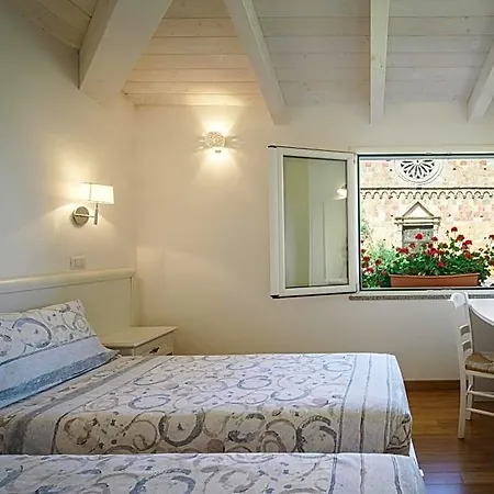 Bed & Breakfast Sanctuary Armony Bono (Sassari)