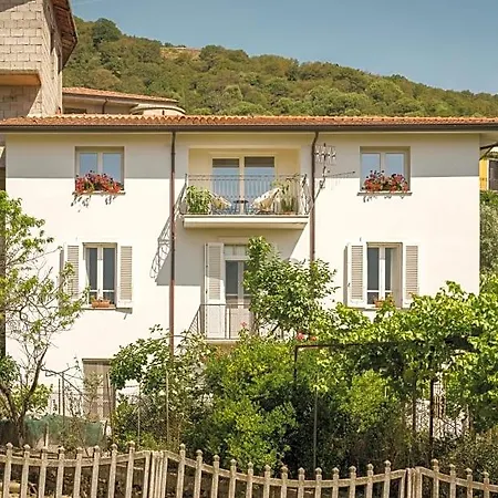 Bed & Breakfast Sanctuary Armony